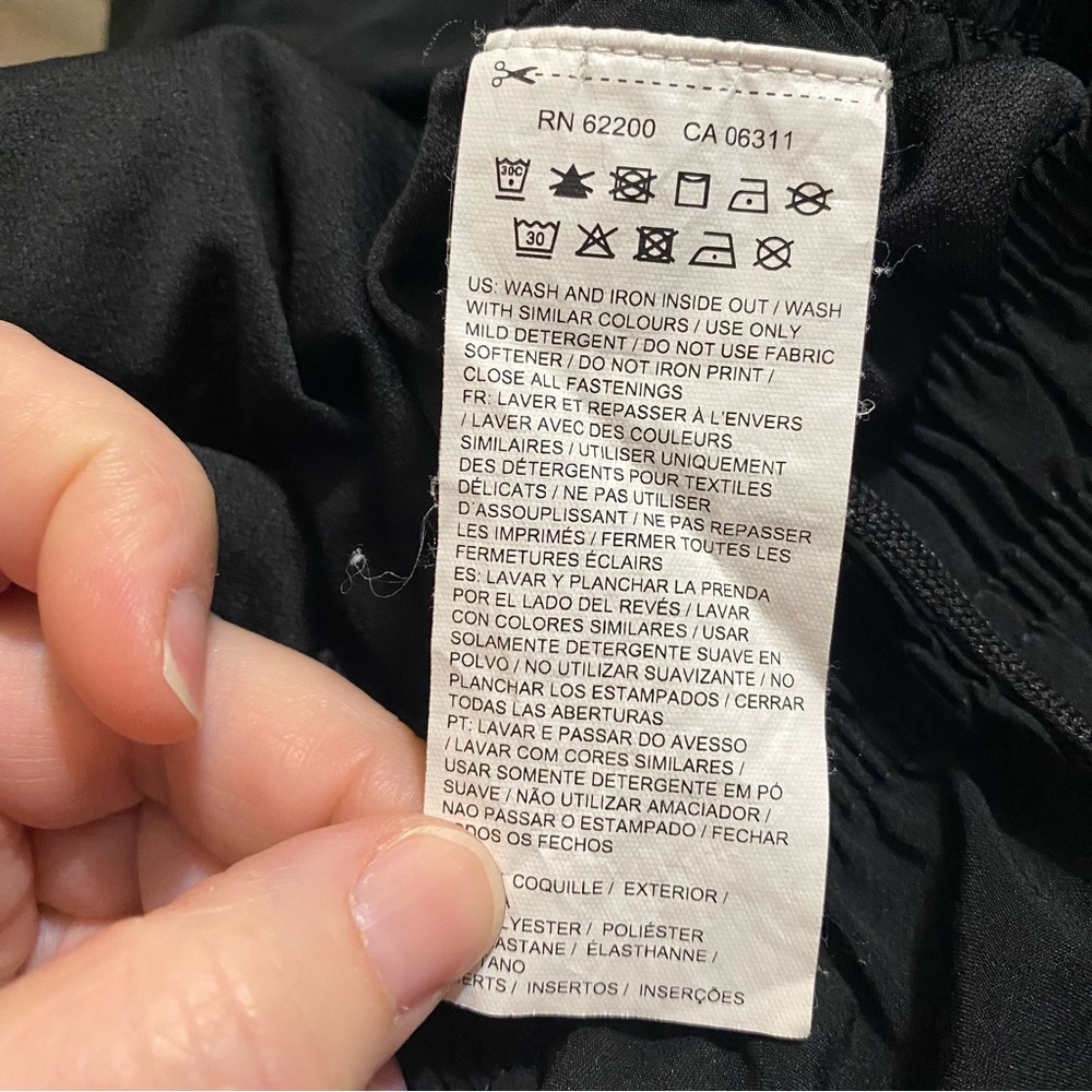 Puma Small Black Workout Shorts - Picture 9 of 10